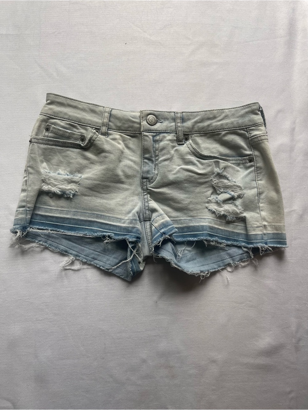 Aéropostale Shorty Women 4 Light Blue Low Rise Distressed Cut Off Shorts